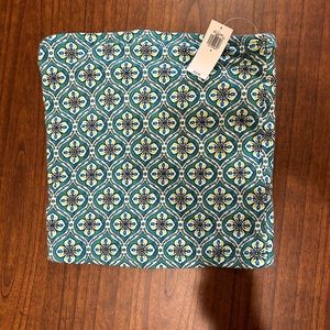 Old Navy cropped tube top.